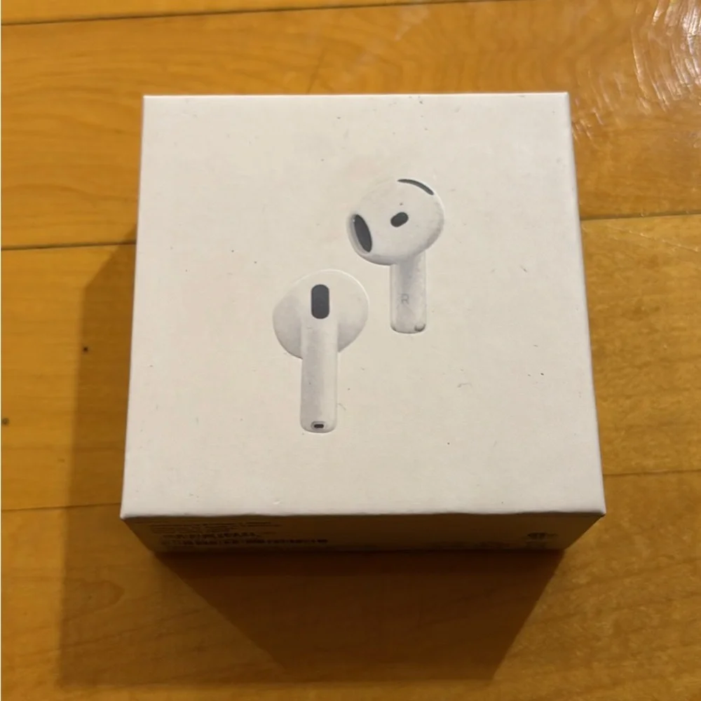 AirPods Generation 3 with custom Charging Case